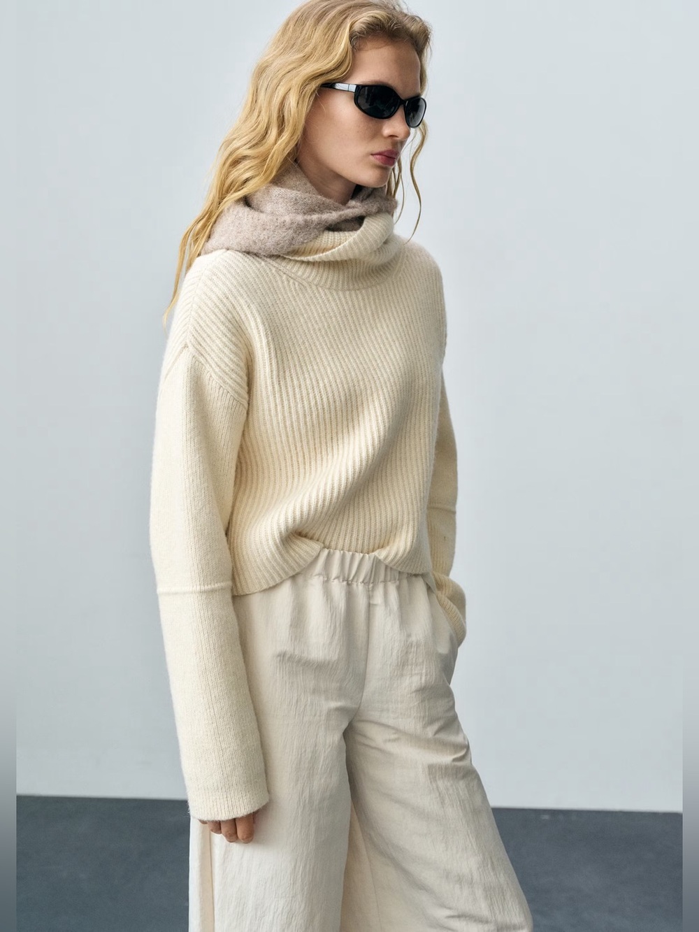 Mango Cream wool blend turtleneck sweater NWT